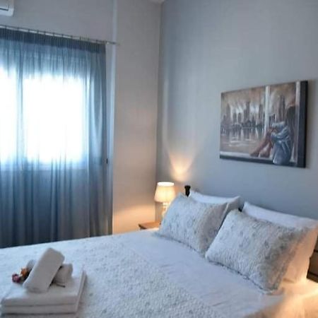 Family Apartments 4 Lechaio エクステリア 写真